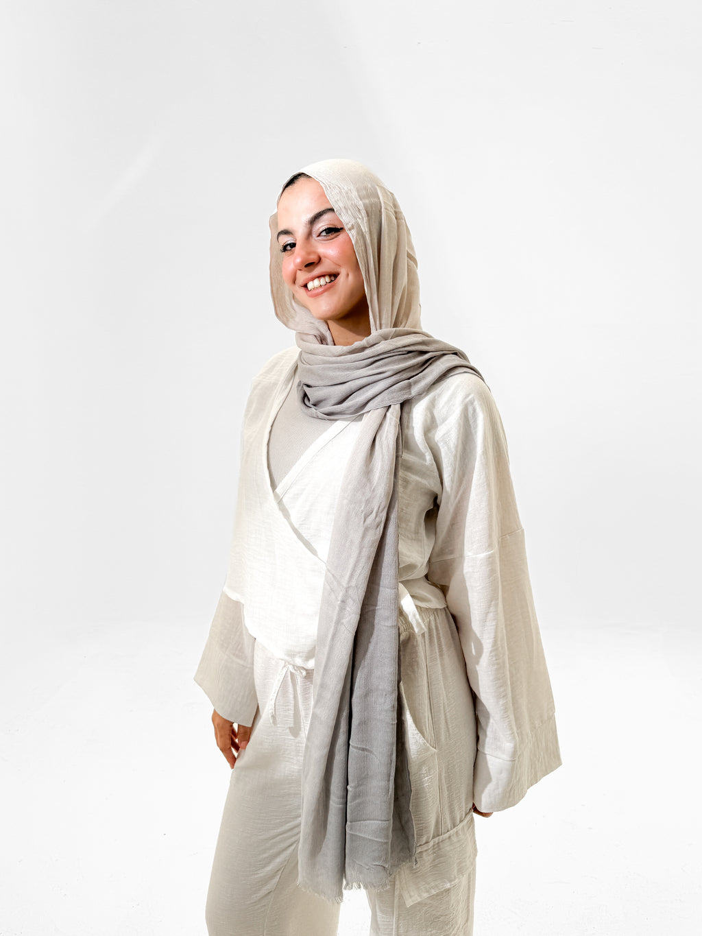 Gradient Linen scarf - Griesh & Off White