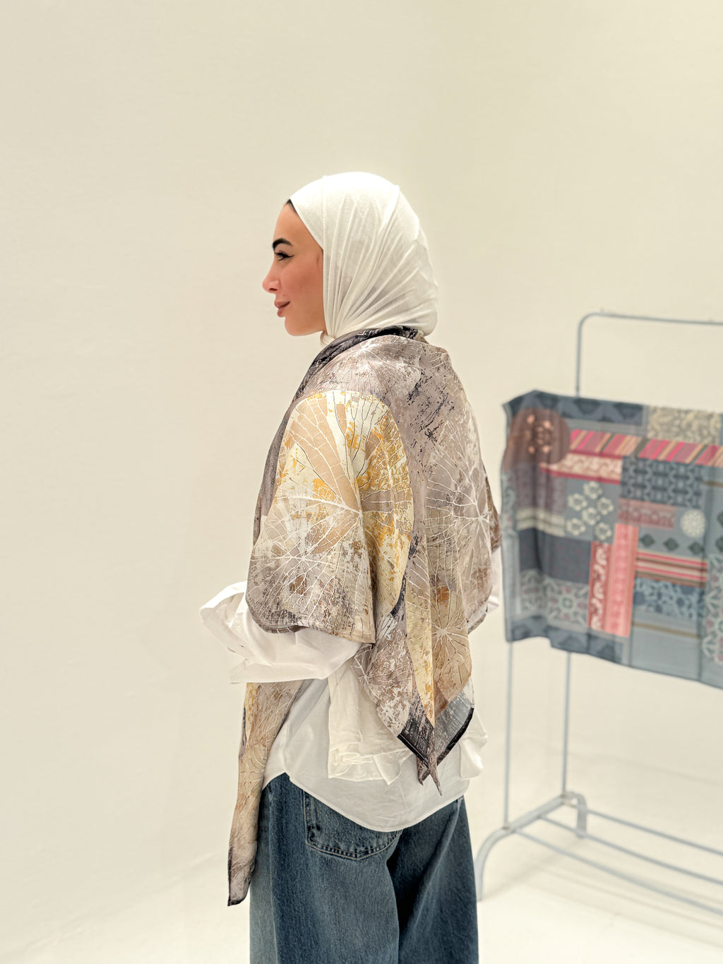 Square Satin Shal - GOLDEN ASH