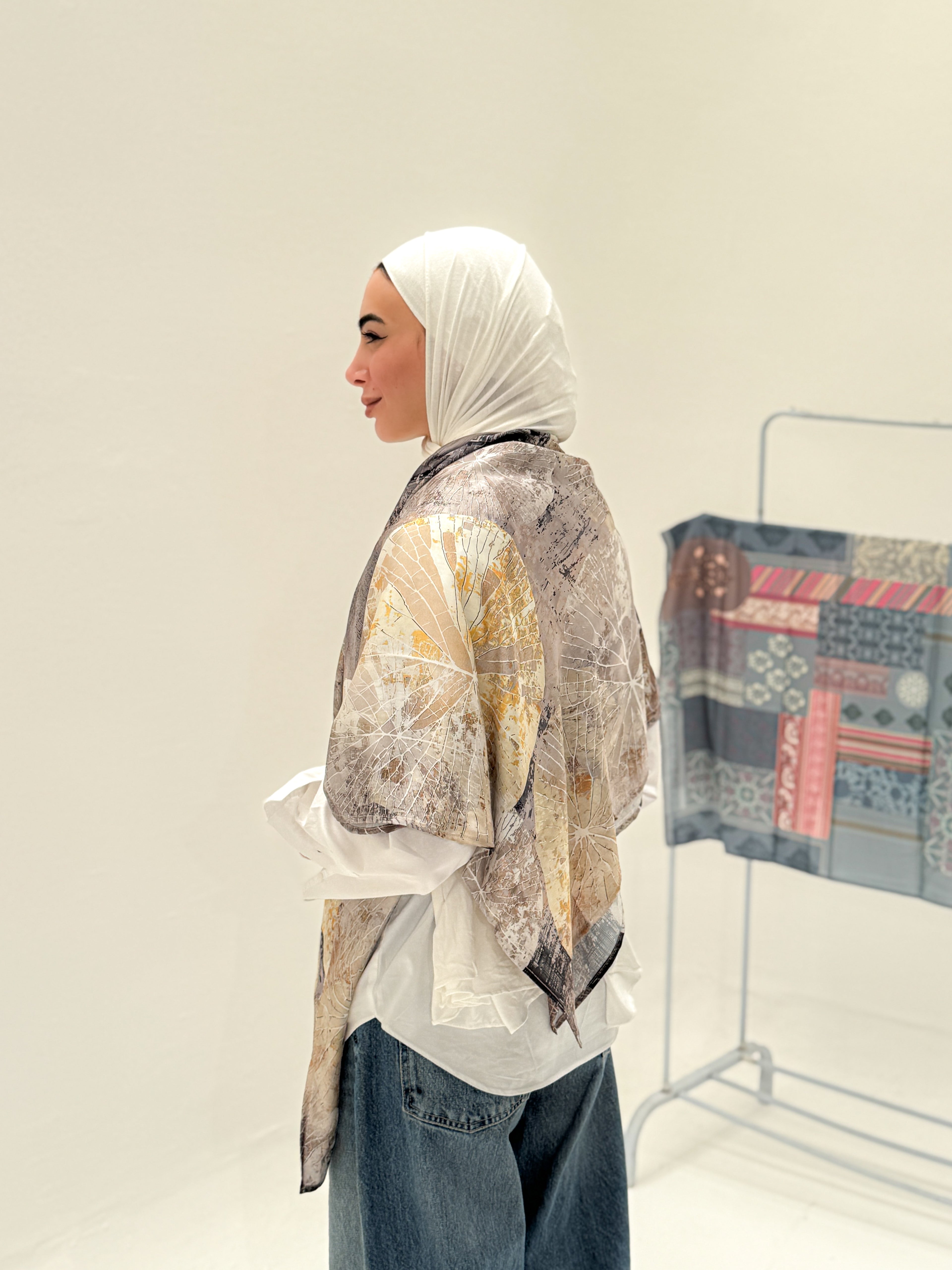 Square Satin Shal - GOLDEN ASH