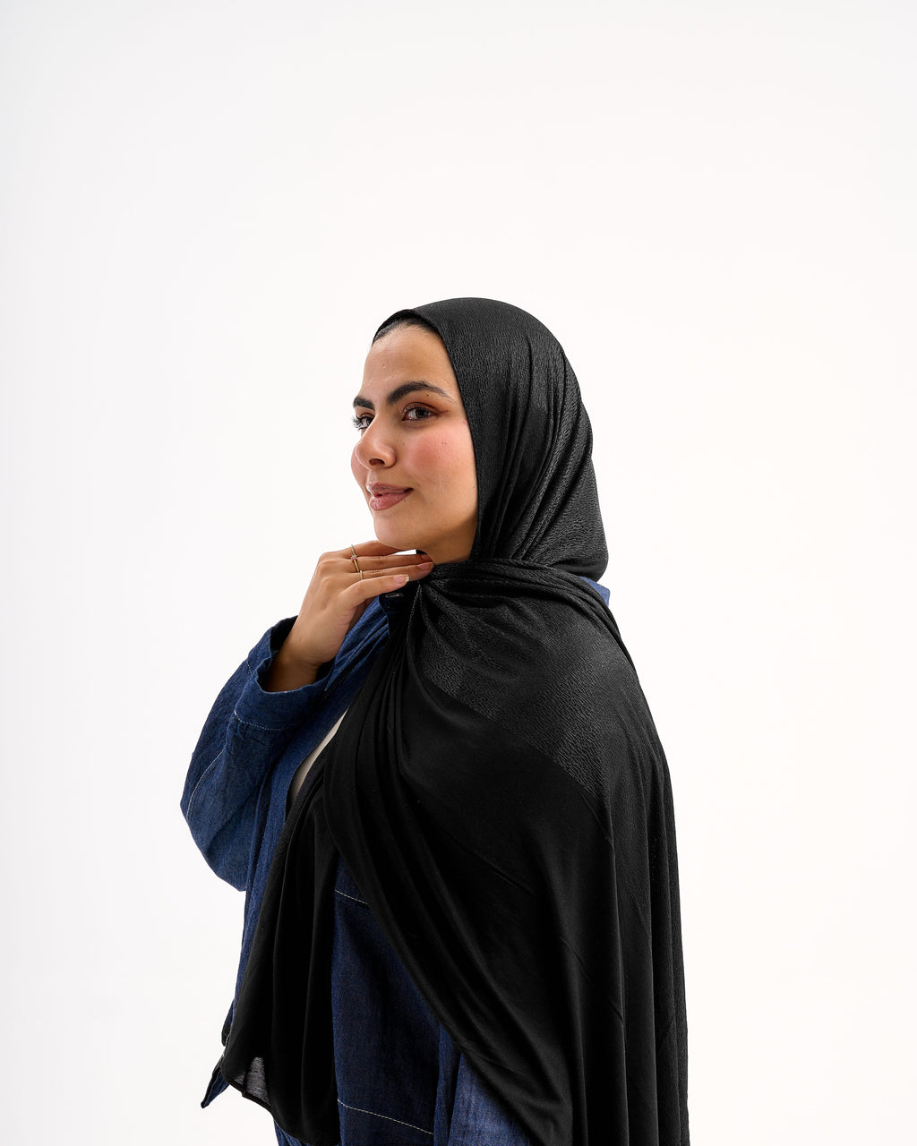 Serene Dual Stretch scarf - Black