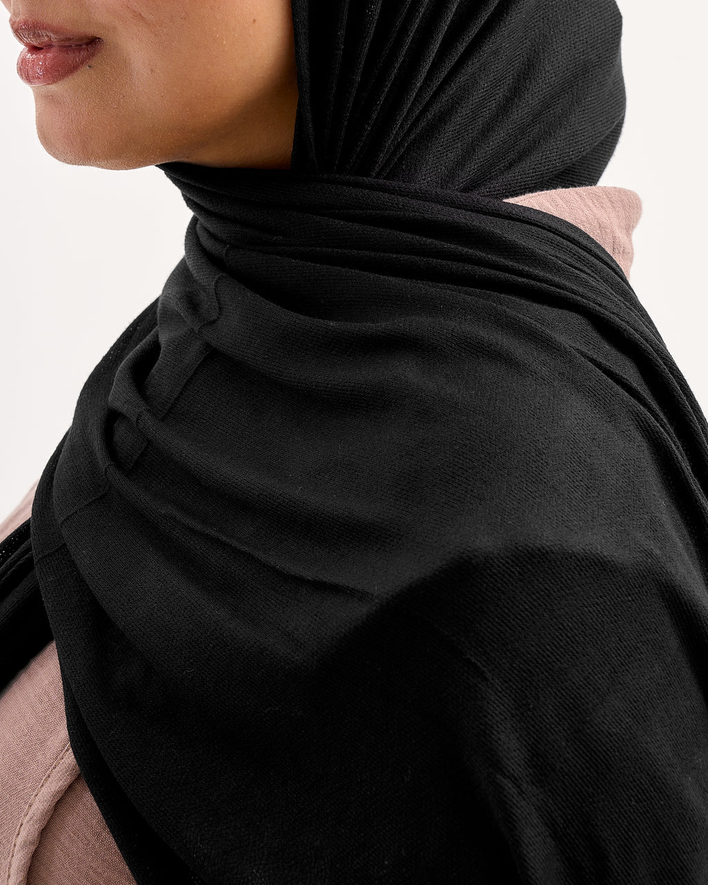 Light Weaves lycra scarf - Black